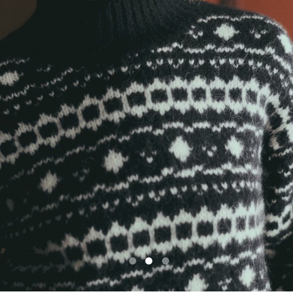 Sézane Robin Black and White Patterned Sweater - Picture 3 of 9